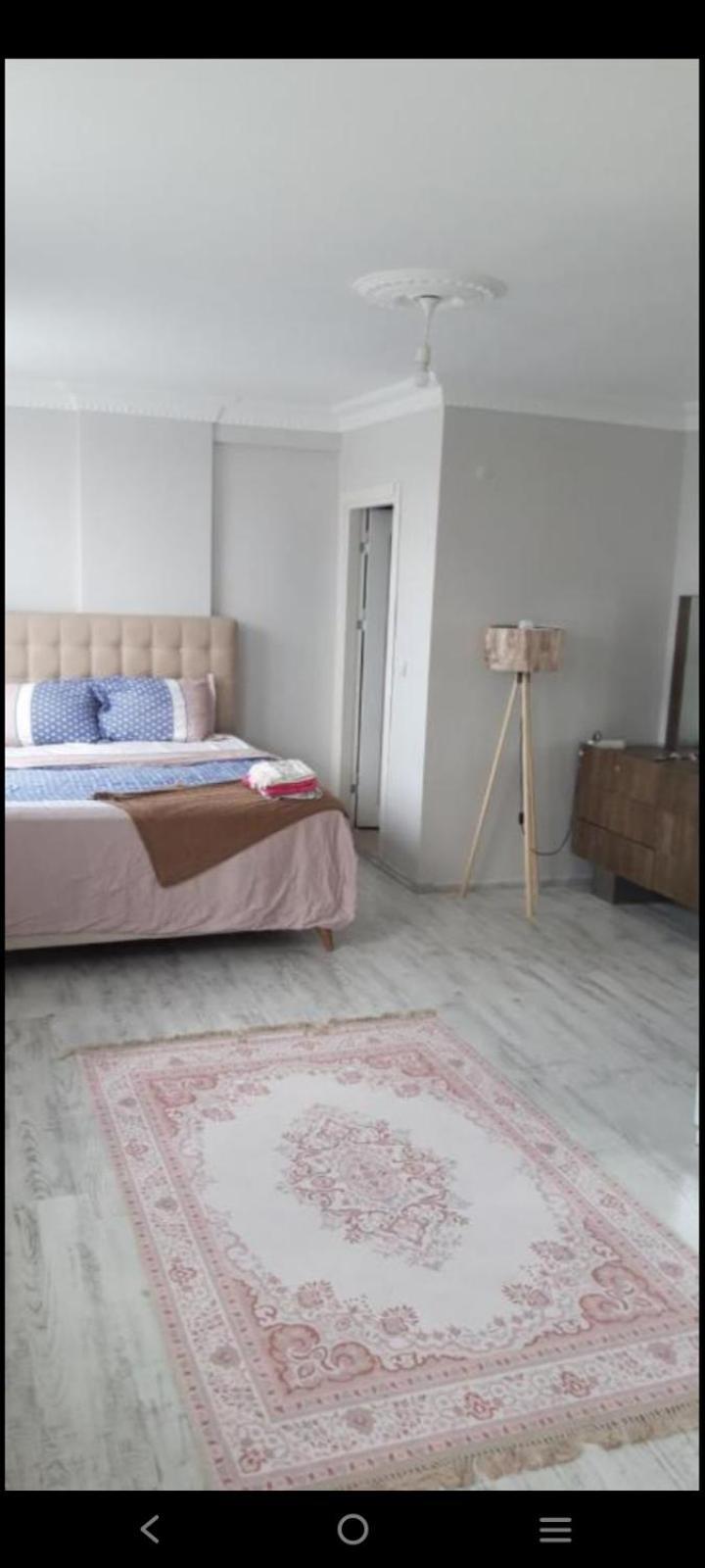 Ahmet Teacher Hotel, 5 Minutes From The Airport Arnavutkoy Екстериор снимка