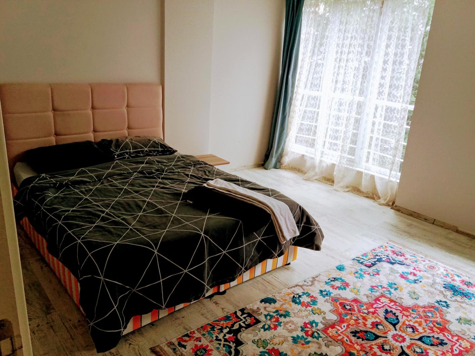 Ahmet Teacher Hotel, 5 Minutes From The Airport Arnavutkoy Екстериор снимка