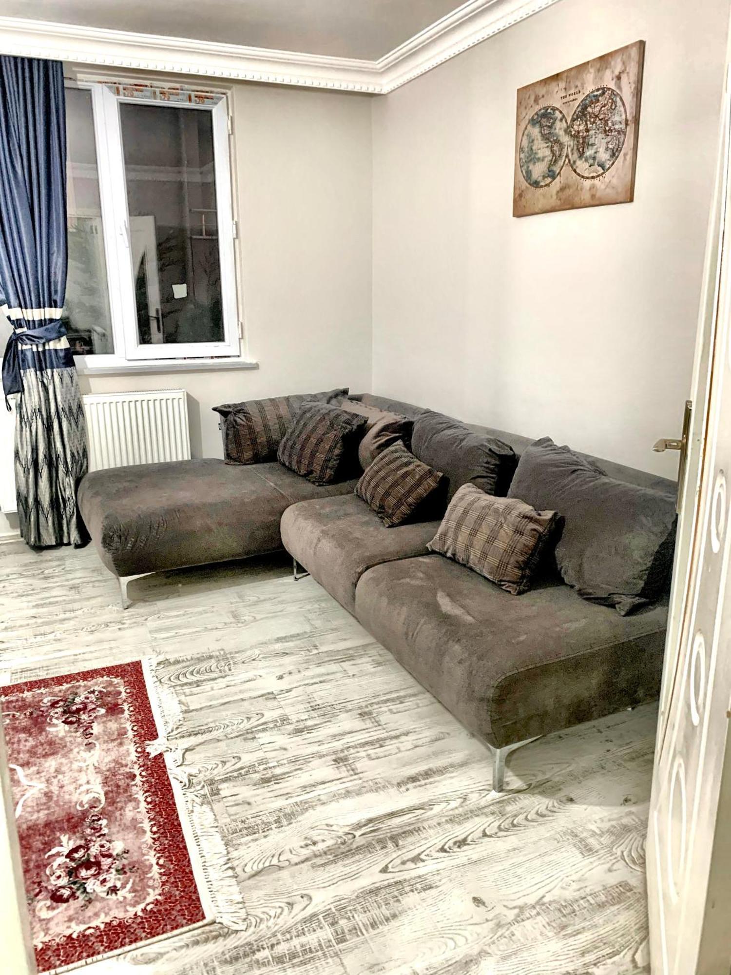 Ahmet Teacher Hotel, 5 Minutes From The Airport Arnavutkoy Екстериор снимка