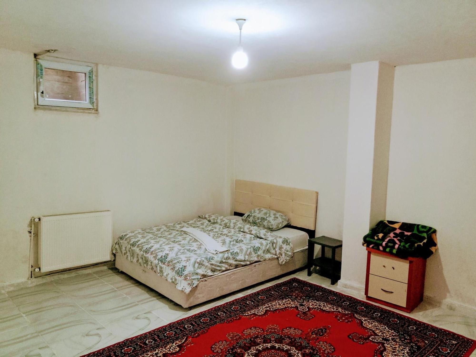 Ahmet Teacher Hotel, 5 Minutes From The Airport Arnavutkoy Стая снимка